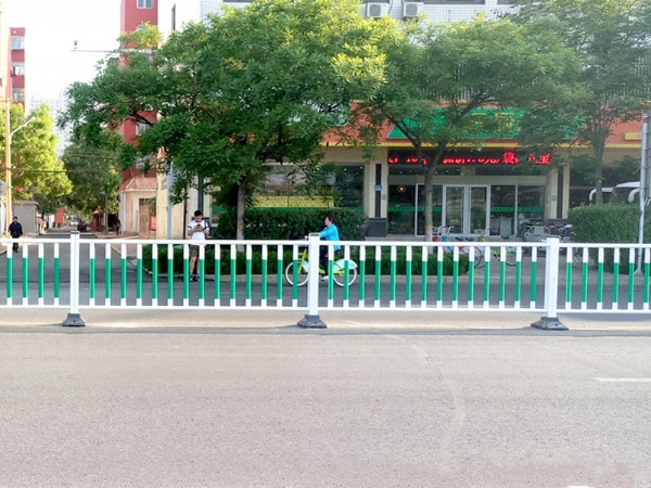 道路护栏